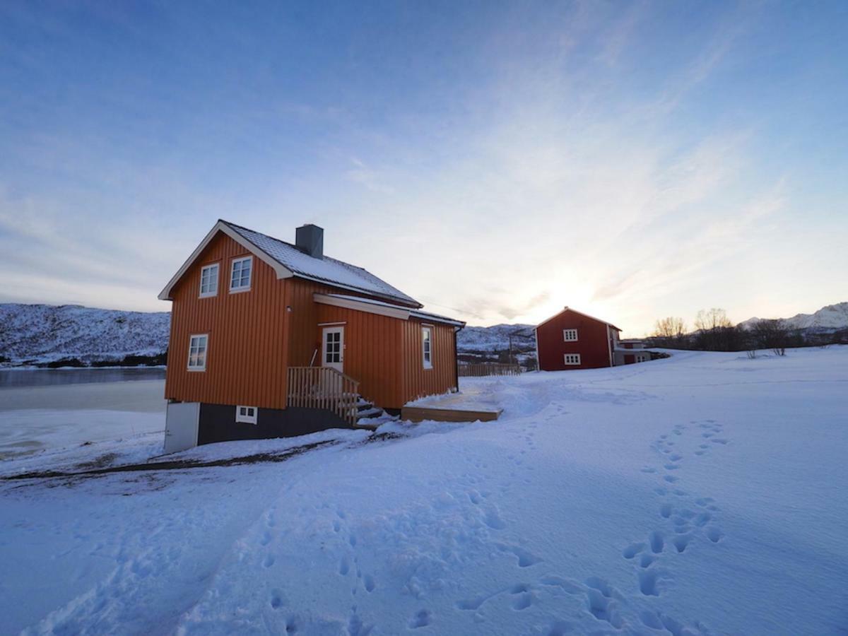 Elstad Farm Lofoten Bostad Экстерьер фото